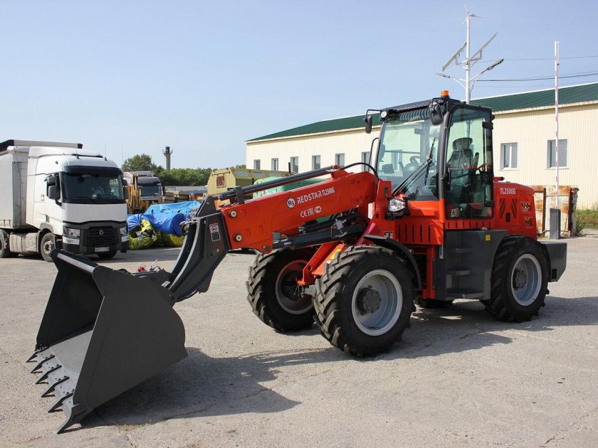 Китайский телескопический погрузчик