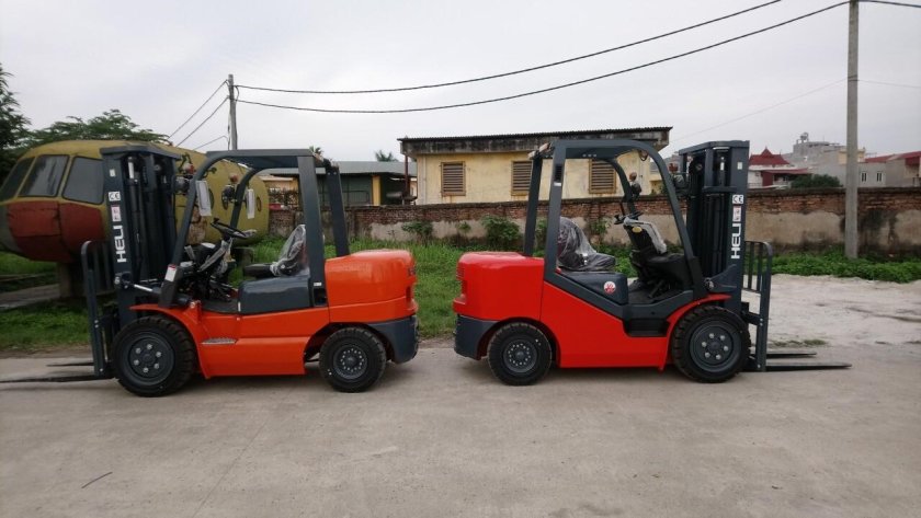 Дизельный вилочный погрузчик Heli cpcd30