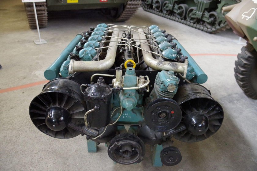 Татра 138 двигатель
