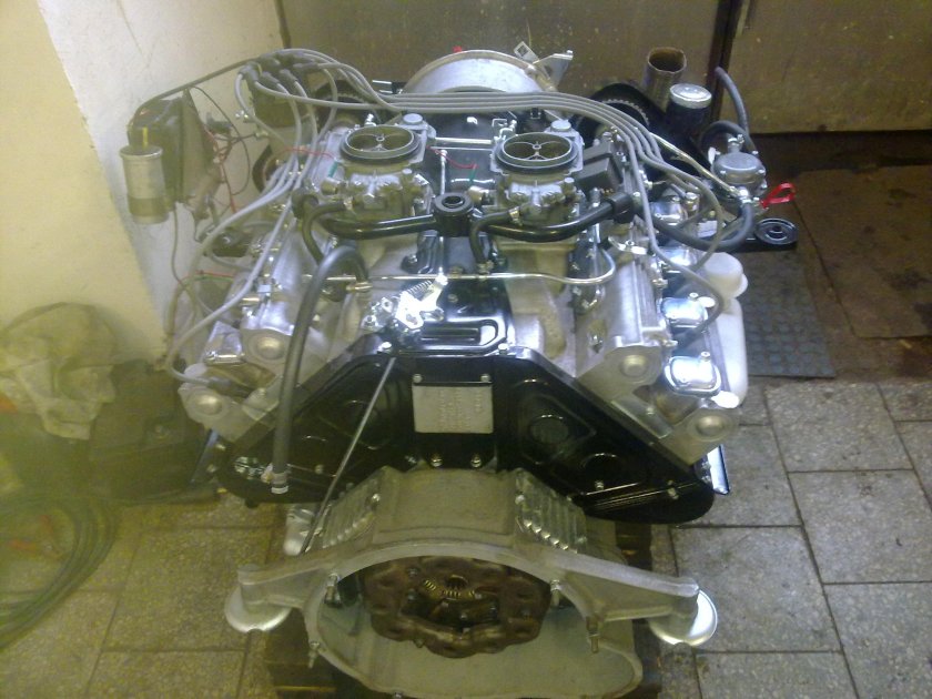 Tatra 613 двигатель