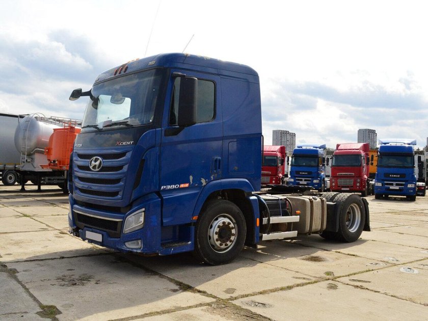 Хендай седельный тягач xcient