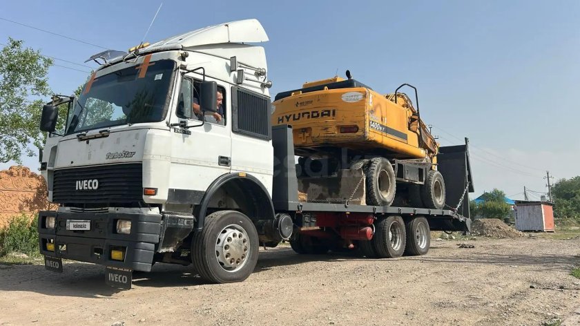 Грузовик iveco