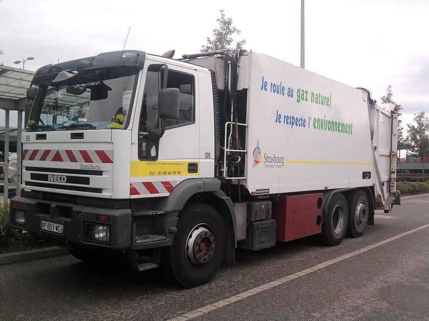 Ивеко мусоровоз