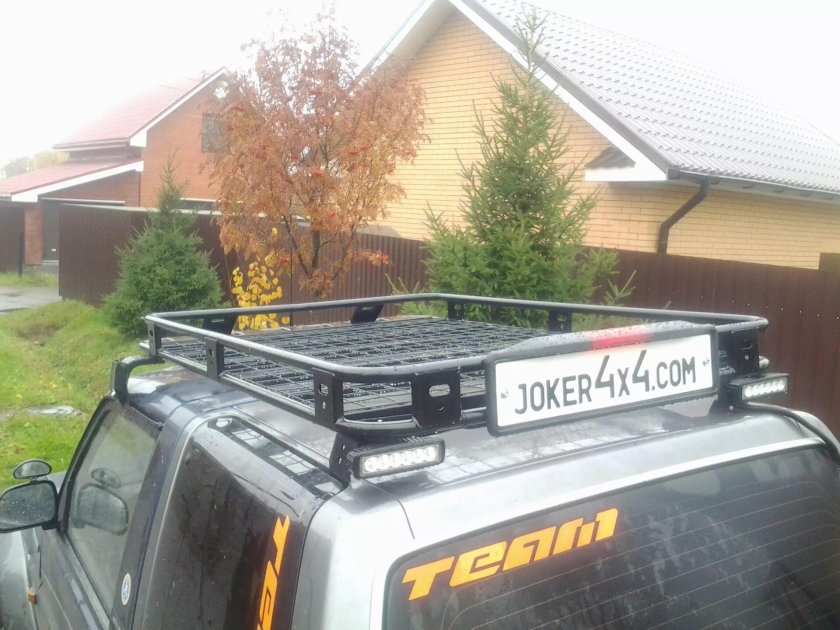 Экспедиционный багажник на крышу Daihatsu Rocky