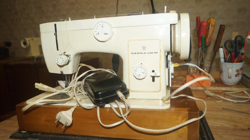 Швейная машина Чайка 132 м