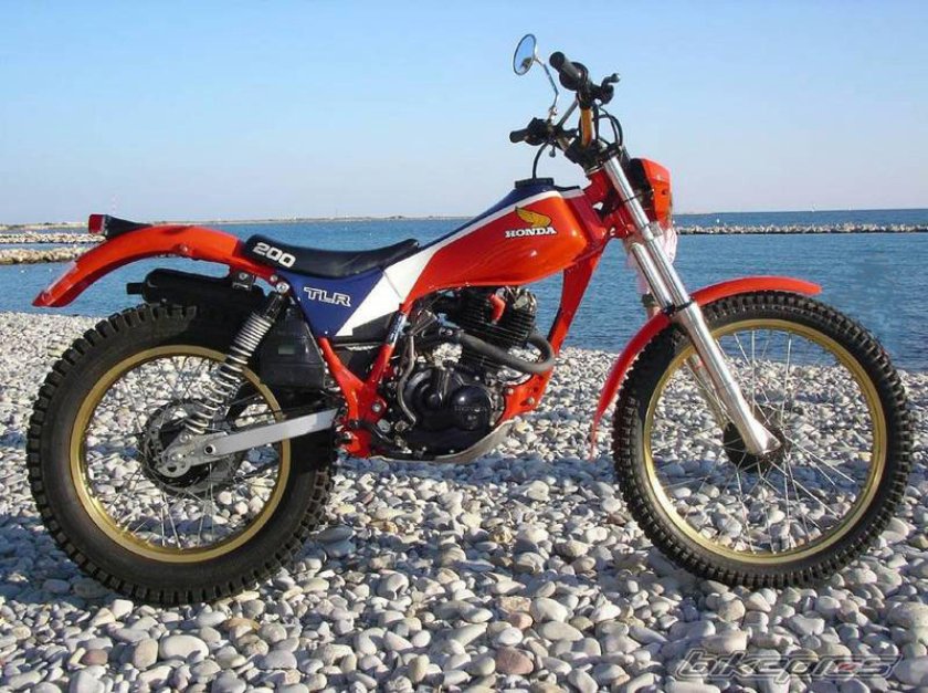 Honda TLR 200