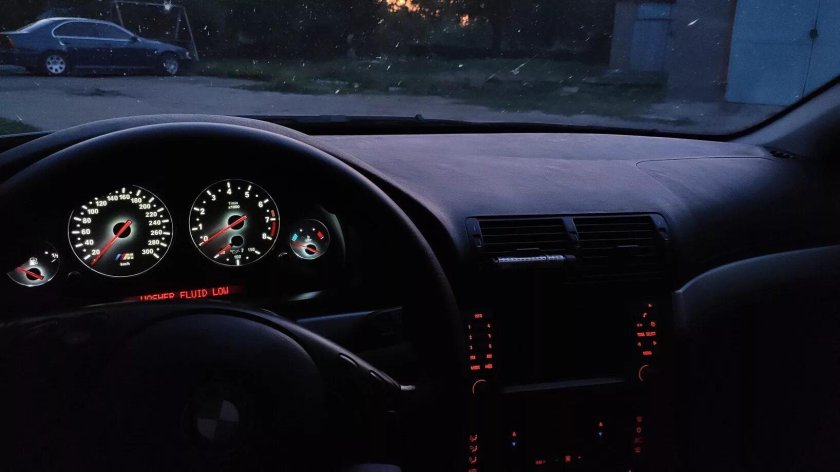 Приборная панель бмв е 39