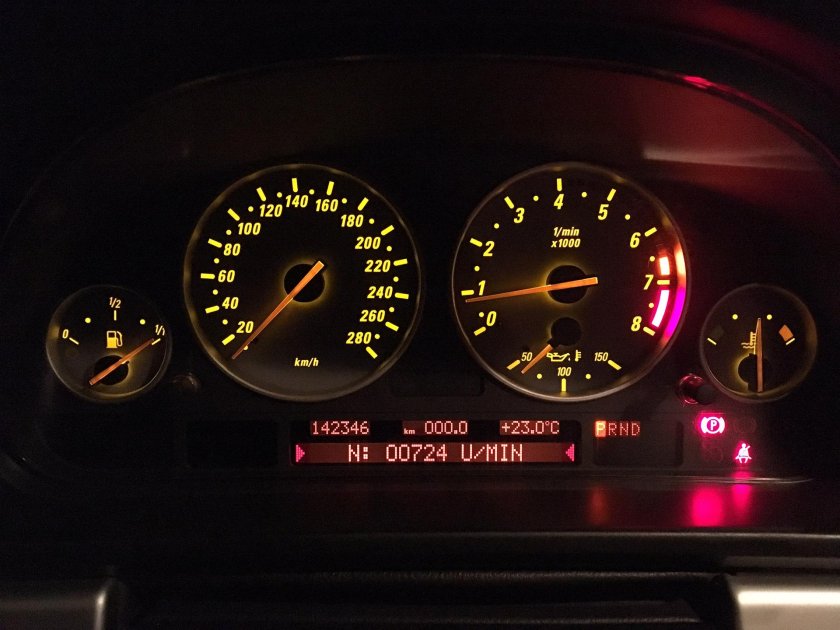 Панель приборов бмв 5 2002