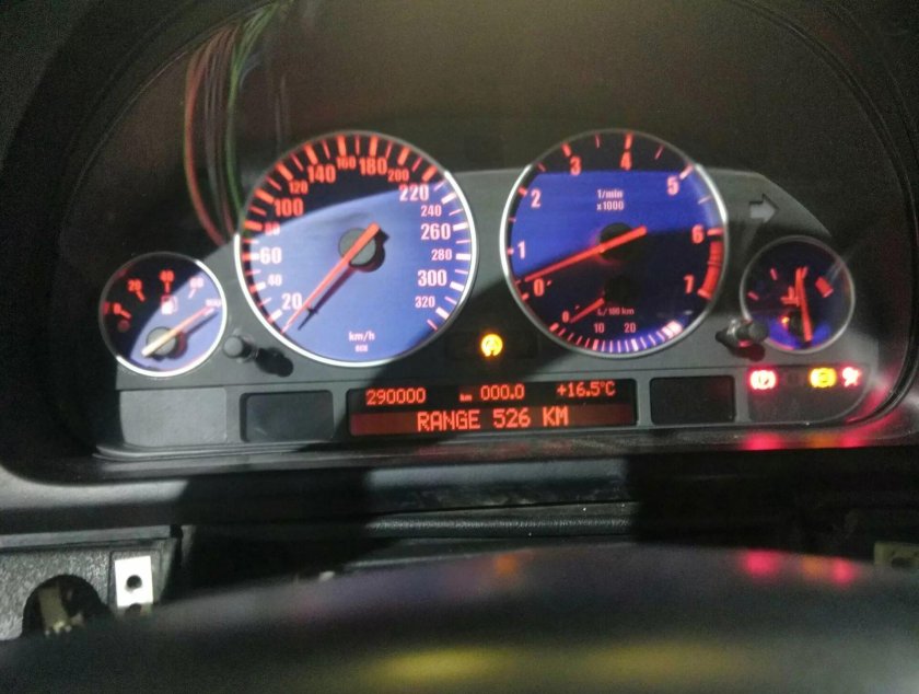 E39 приборка