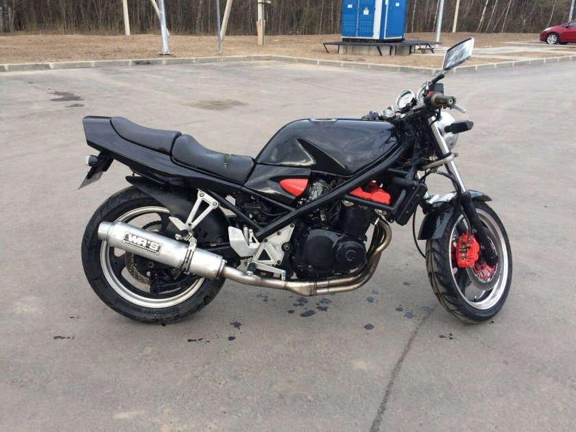 Suzuki bandit gsf 400