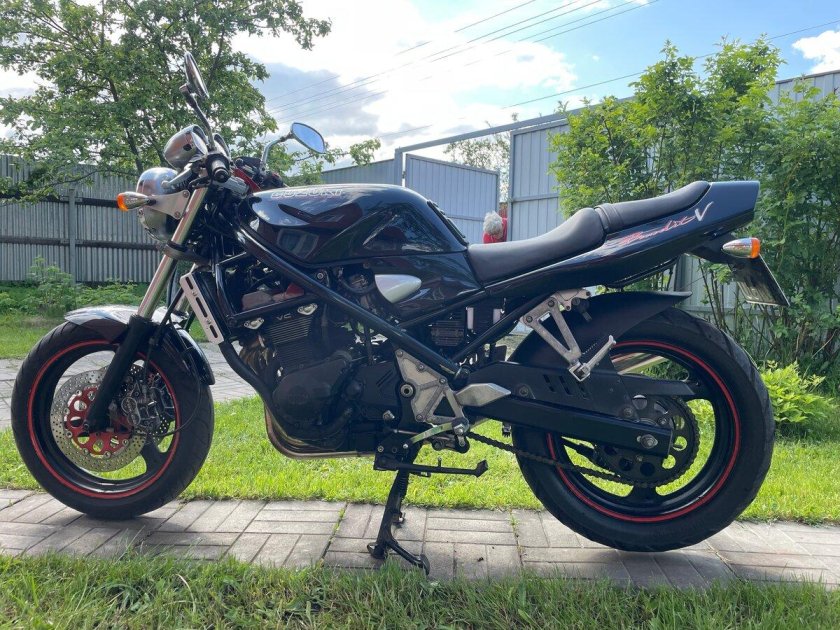 Suzuki bandit 400