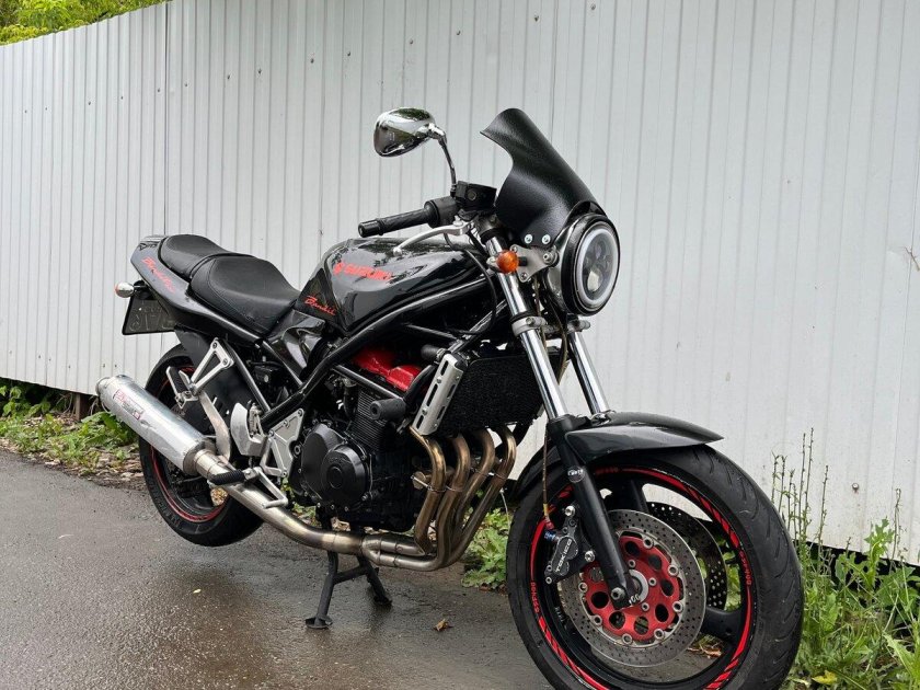 Мотоцикл suzuki bandit 400