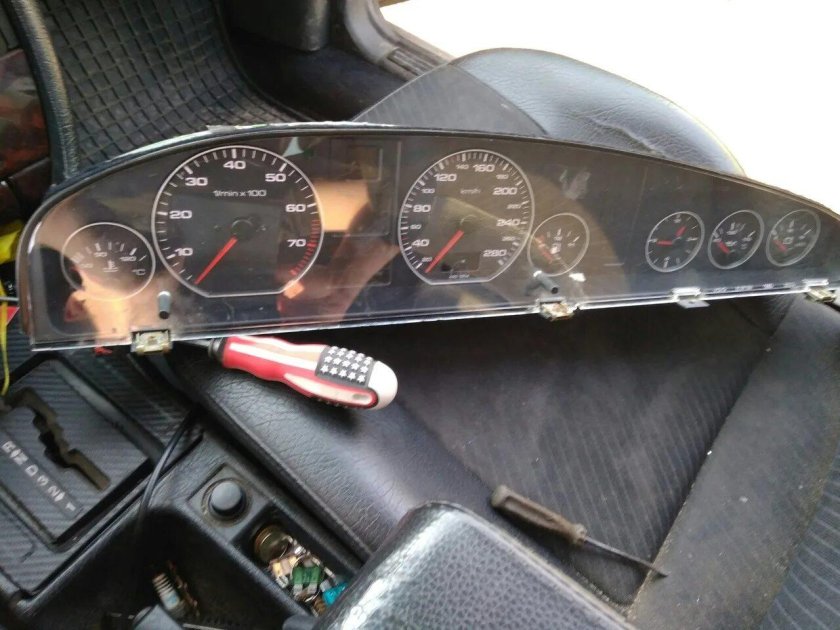 Приборная панель а6 c4