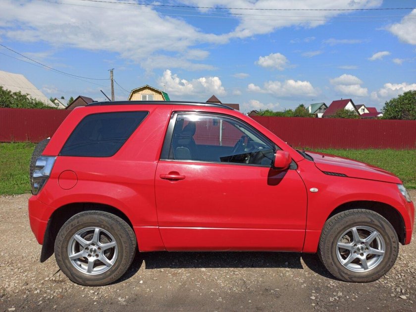 Сузуки 3 дверка