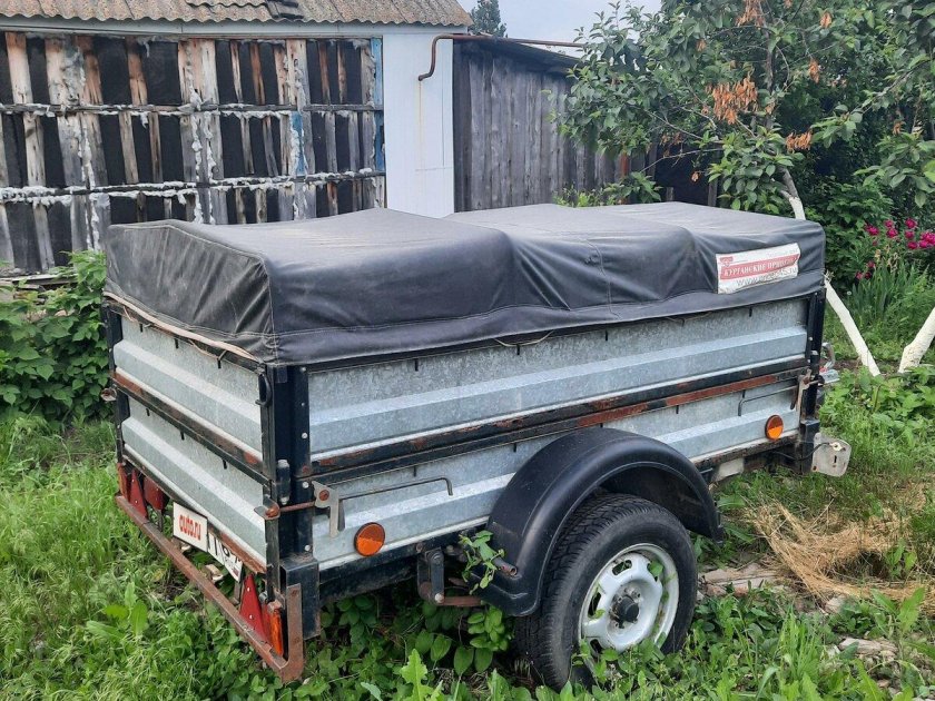 Прицеп к легковому автомобилю