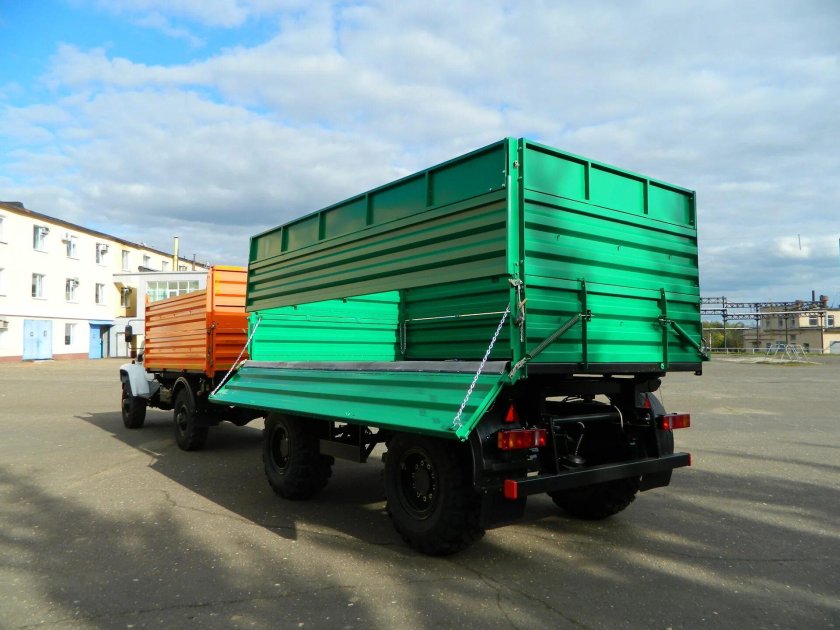 Прицеп Саранский завод автосамосвалов