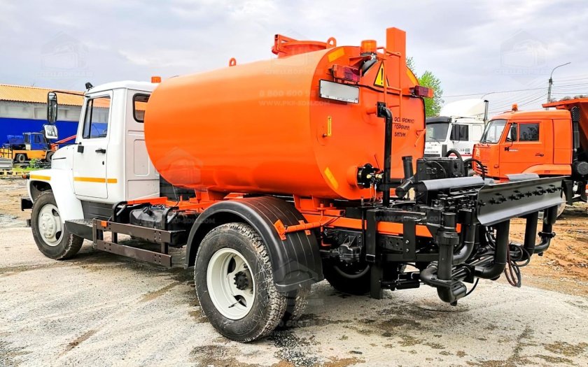 ГАЗ 3309 автогудронатор