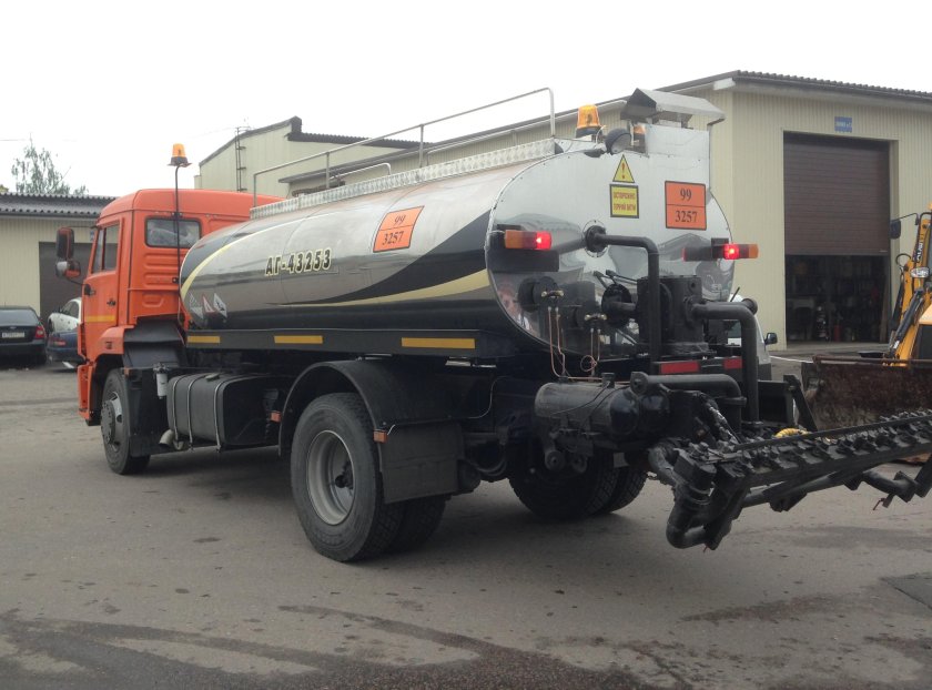 Автогудронатор 43253