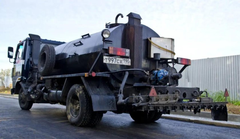 Автогудронатор СД-203