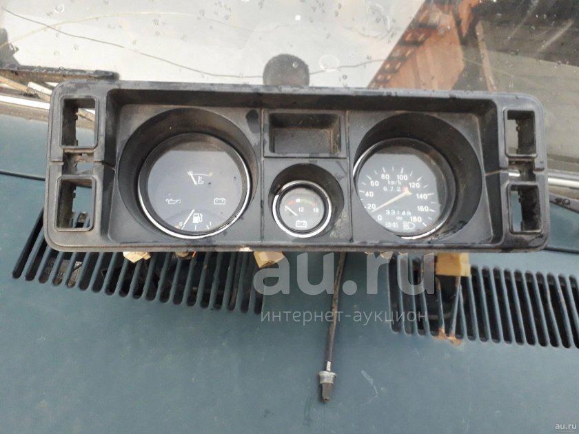 Панель приборов ВАЗ 2105 фото