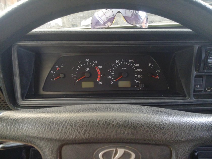 ВАЗ 2105 приборная панель от 2114