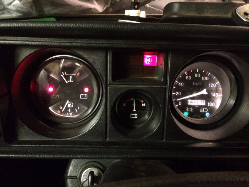 Панель ВАЗ 2105