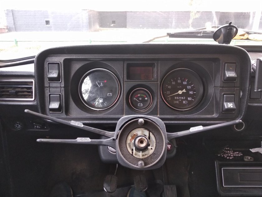 Приборная панель ваз 2105