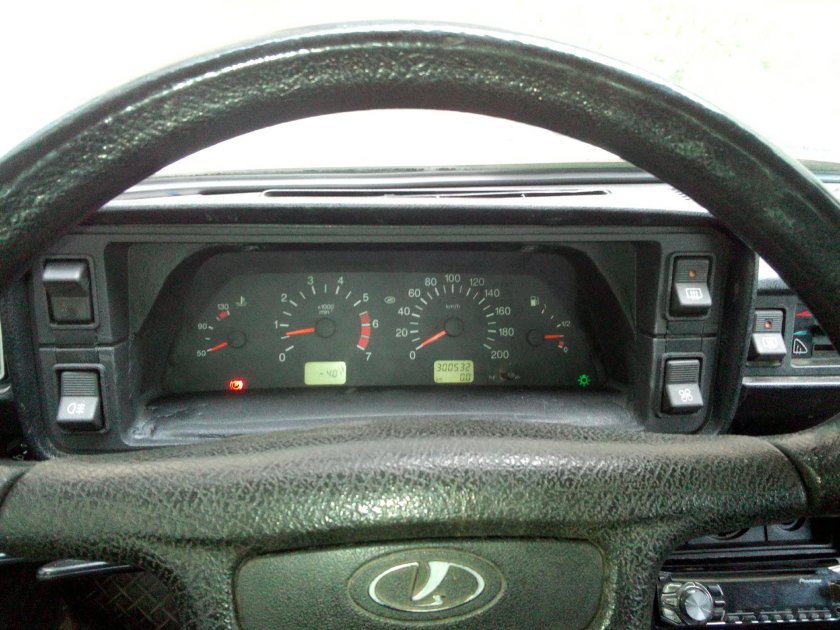 Щиток приборов ВАЗ 2114 В ВАЗ 2105