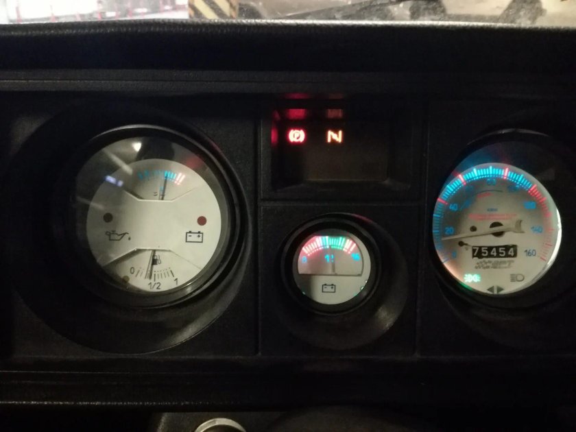 Пересвет приборов ВАЗ 2105