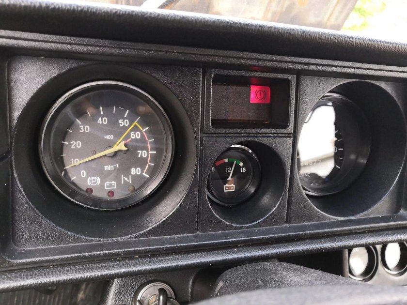 Бортовой компьютер ВАЗ 2105 ВАЗ 2105