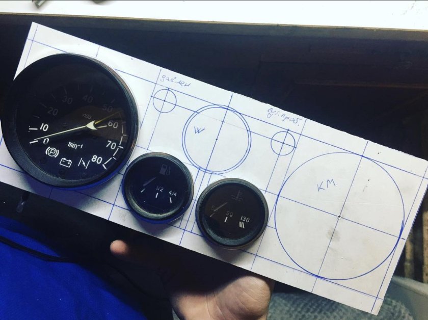Приборы ВАЗ 2105