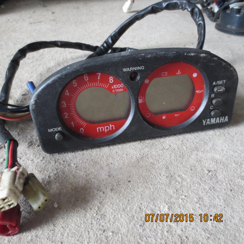 Приборная панель Yamaha gp760