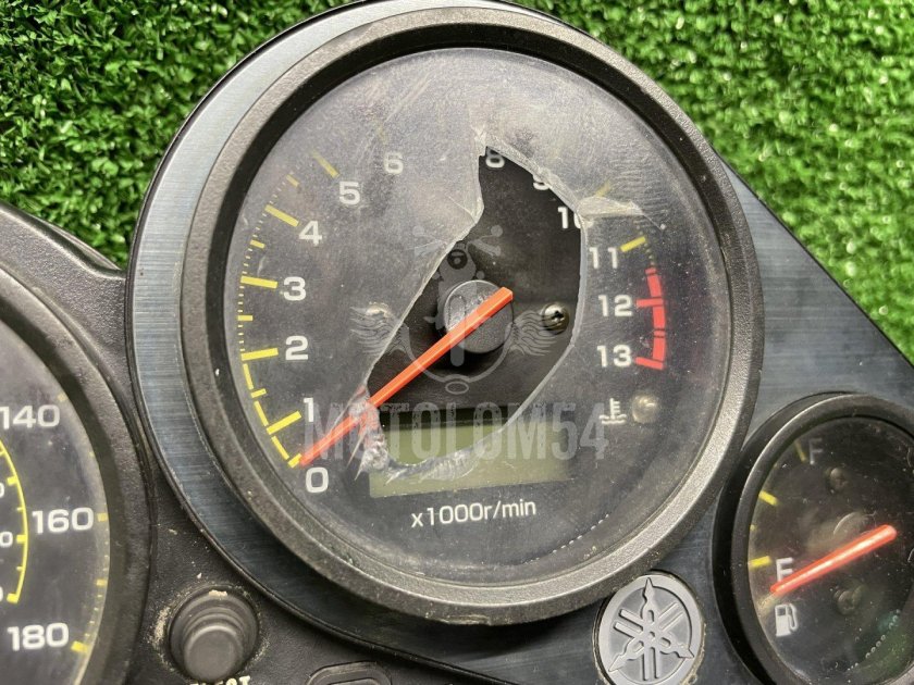 Приборка Yamaha FZS 600
