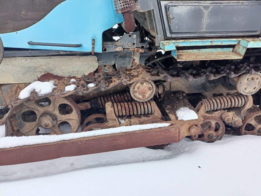 Трактор гусеничный хтз-181