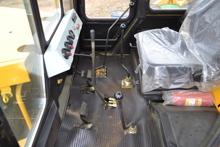 ЧЗСМ Т 10-мч.01-1е трактор