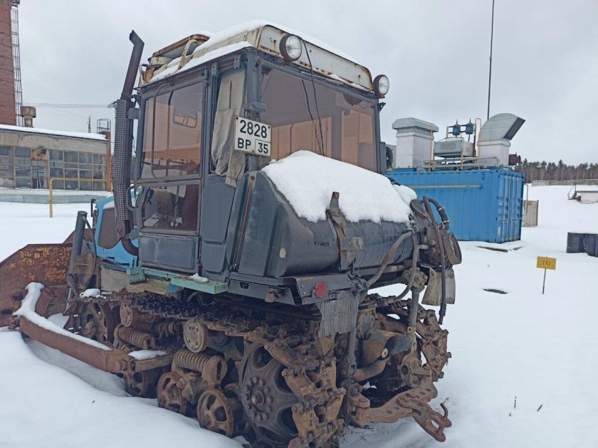 Трактор гусеничный хтз-181