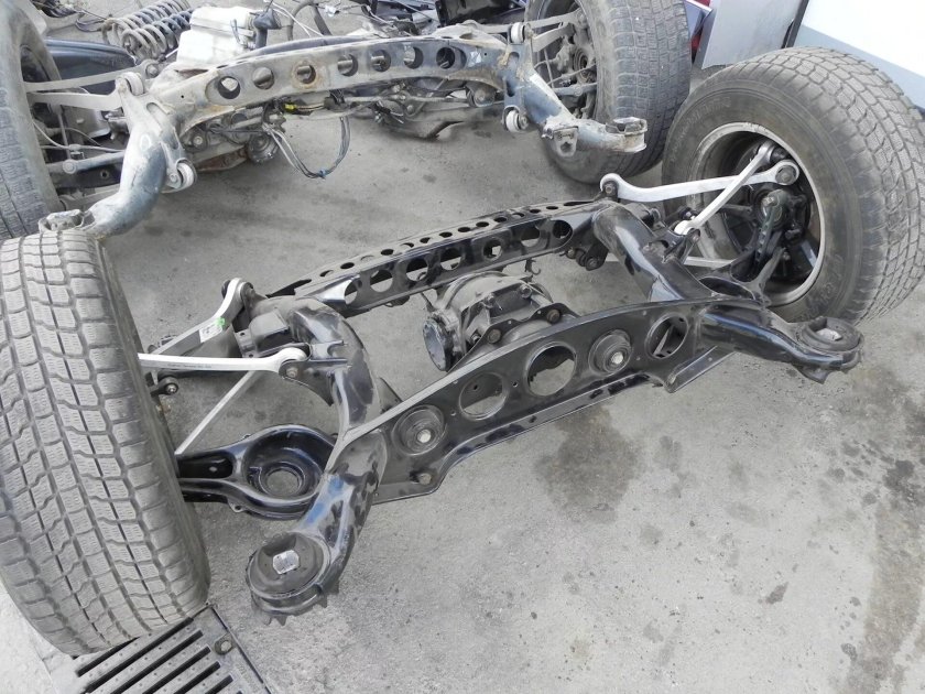 Задняя подвеска Мерседес w140