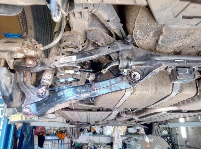 Задняя подвеска Киа СИД 2010