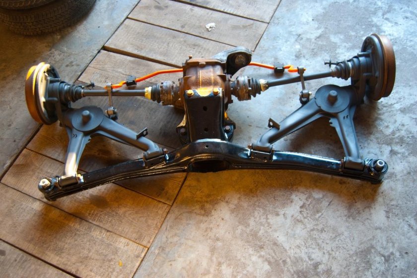 Задняя подвеска БМВ е30