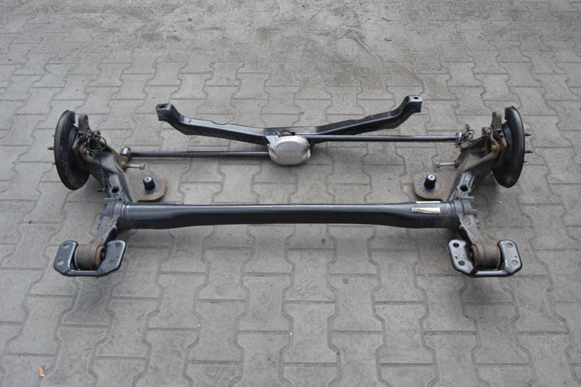 Задняя подвеска Опель Астра Джи