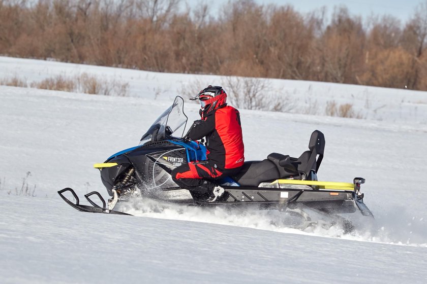 Снегоход Фронтьер 1000