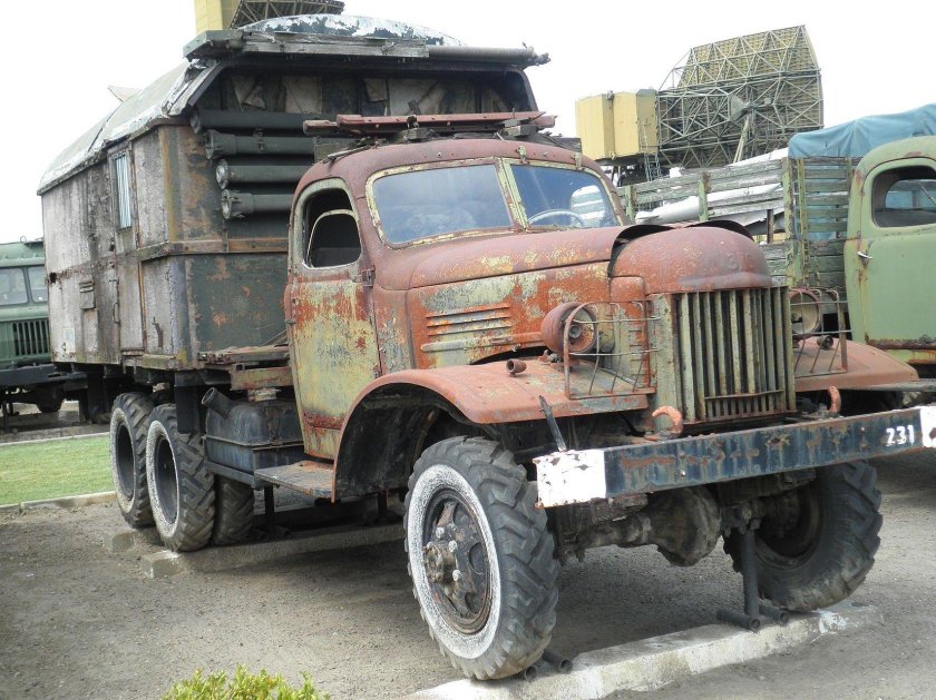 ЗИС-151 , ЗИЛ-157