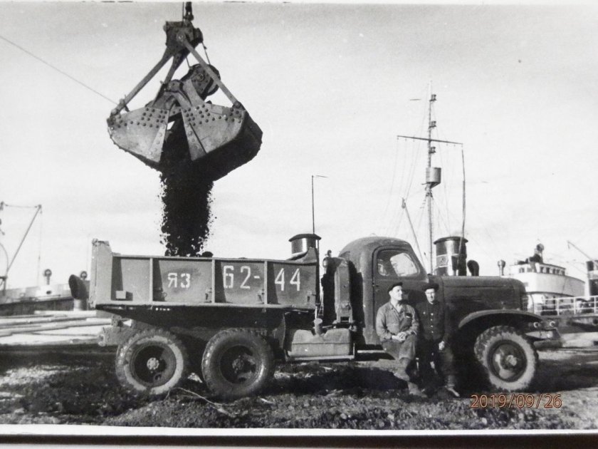 ЗИЛ 151 лесовоз