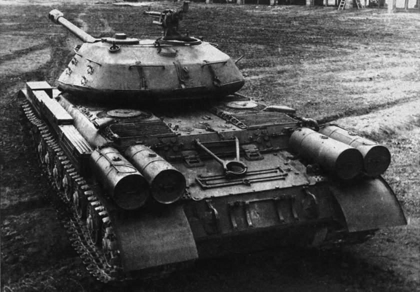 Советский танк ис