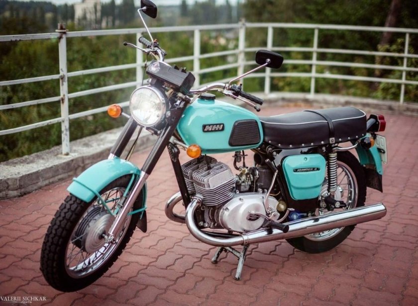 Мотоцикл ИЖ Юпитер 4