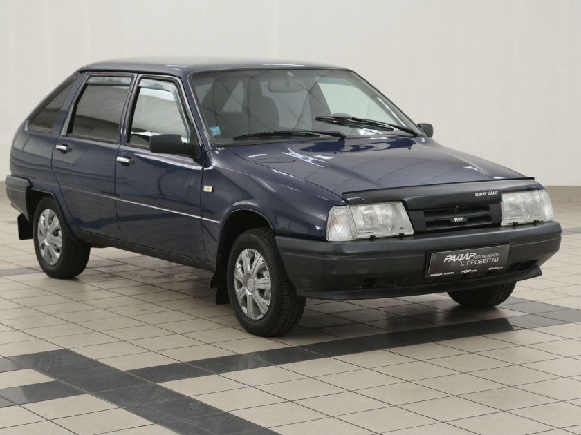 Машина иж 2126