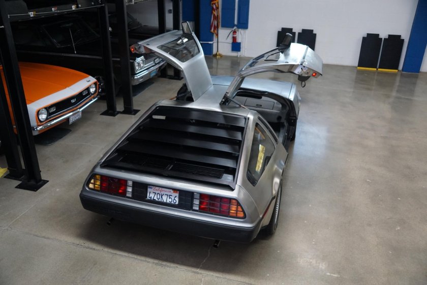 1981 delorean dmc 12