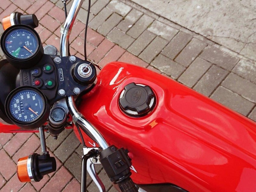 Мотоцикл ява 638