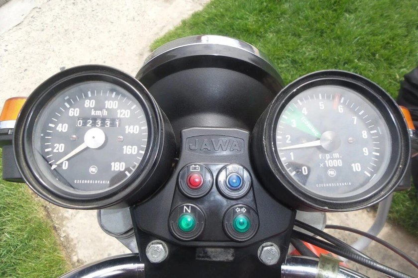 Тахометр Ява 638