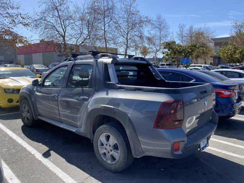 Renault Duster Pickup